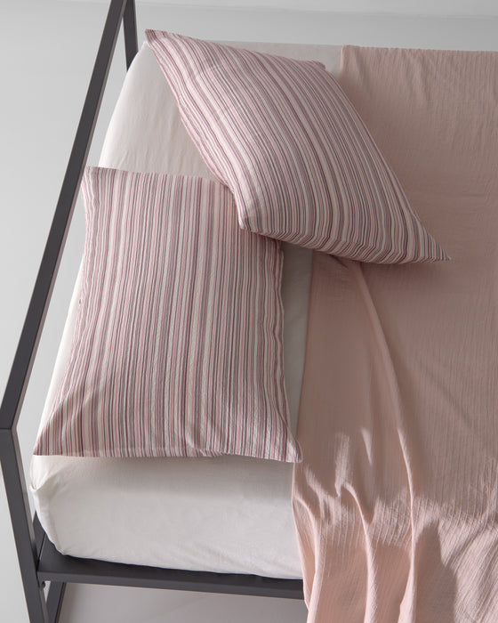 Rows Pillowcase Set