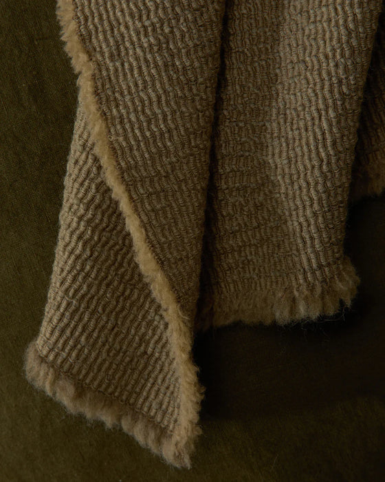 Linea Blanket