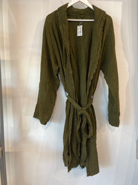 Lipe New Robe