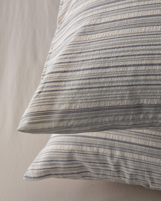 Rows Pillowcase Set