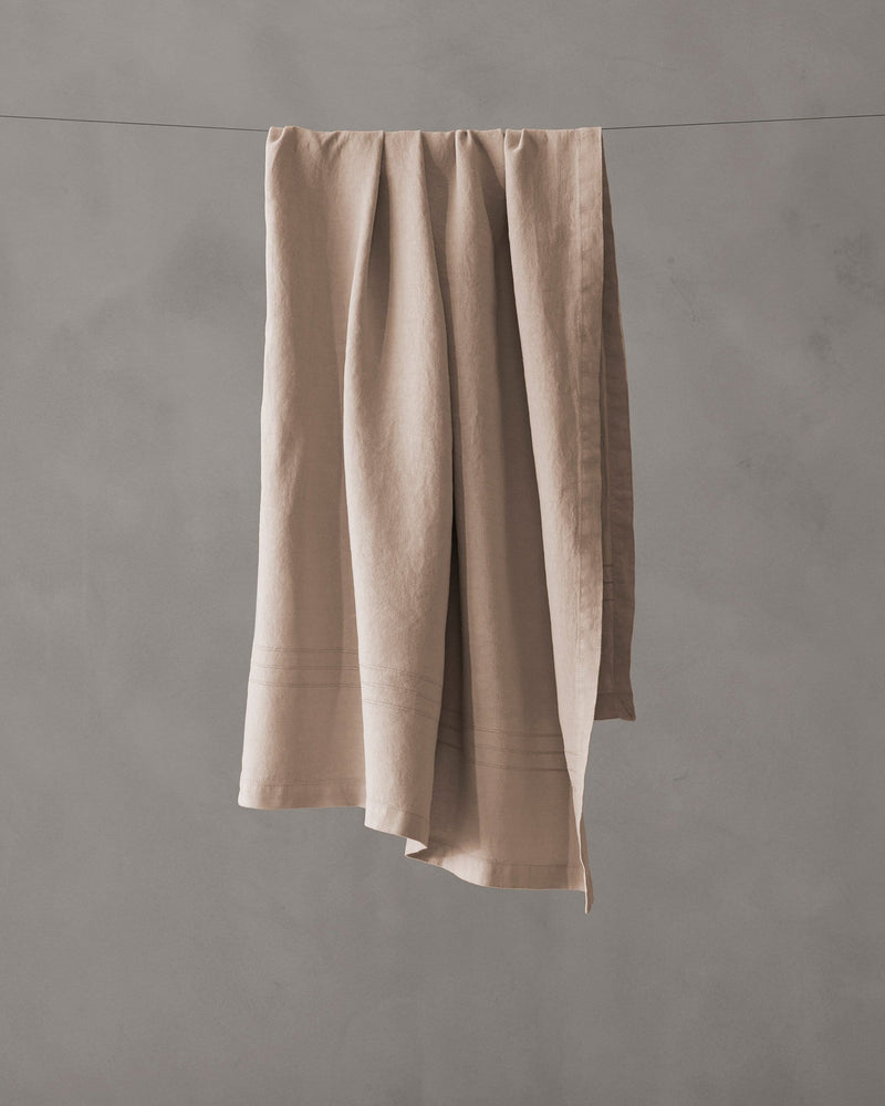 Drai Hand Towel