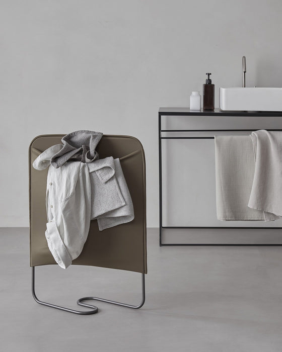 Isacco Laundry Basket