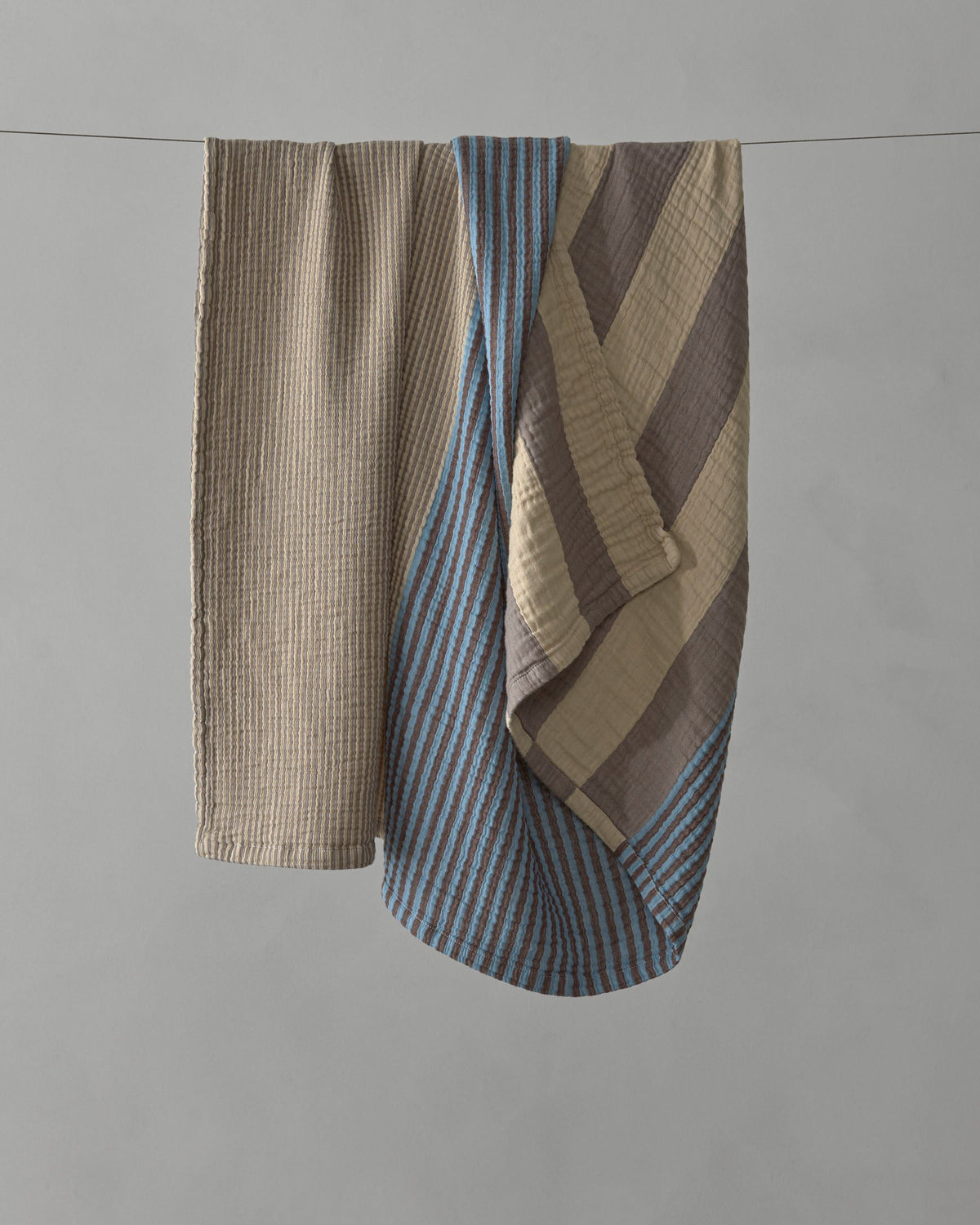 Ligne Hand Towel